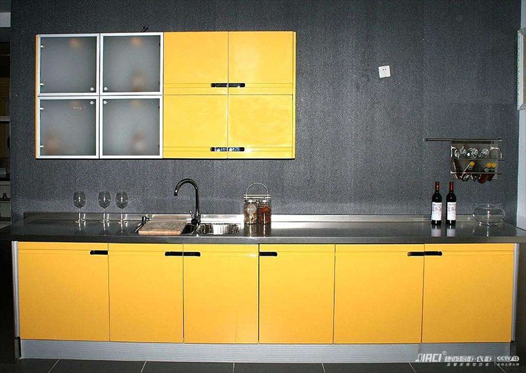 请问橱柜门板选什么颜色呢？