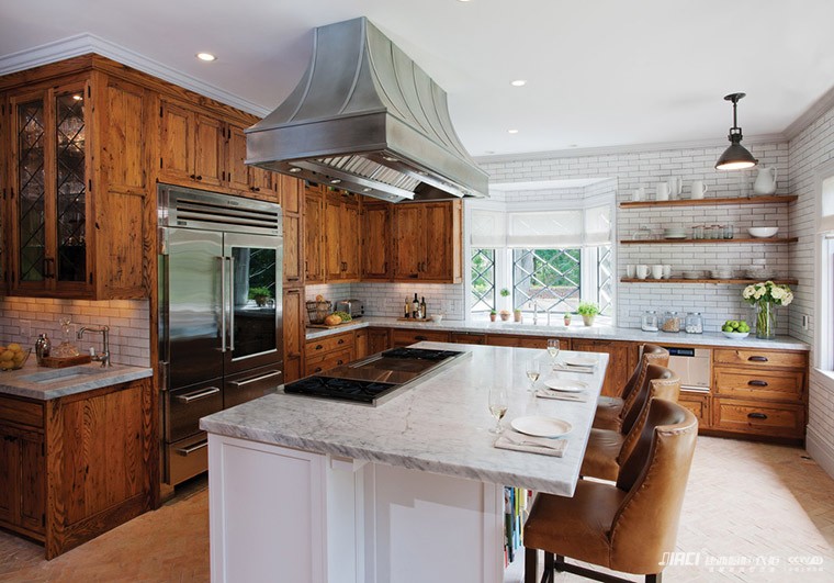 厨房或浴室如何才能快速出热水？