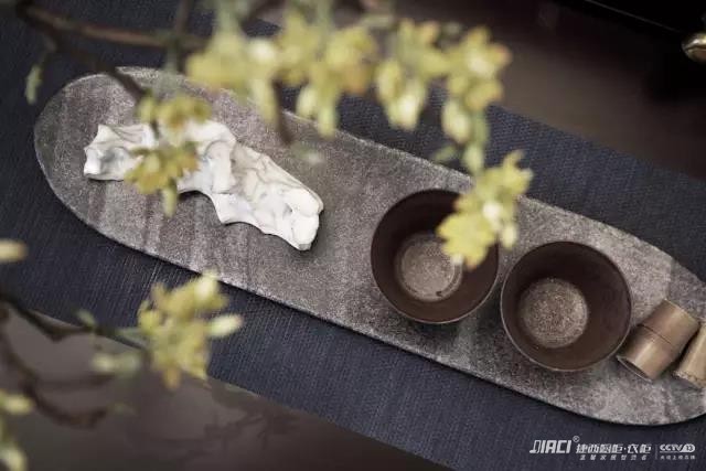  全屋定制空间故事之新中式高级灰，逃离现实，静绽自宠...      #新中式家具#整体家居#全房定制