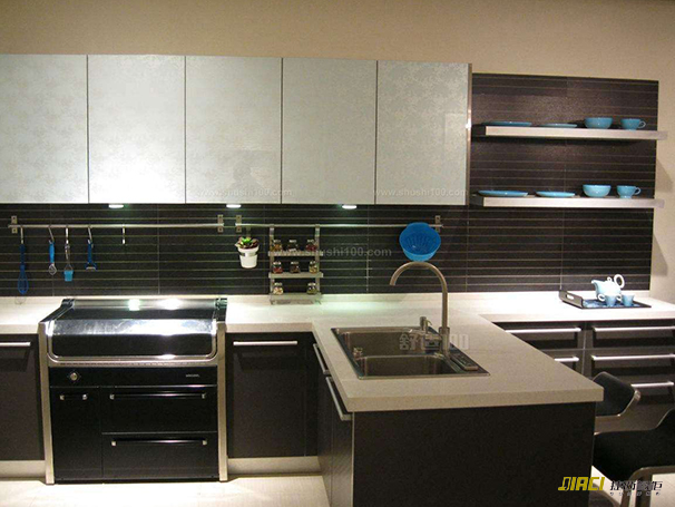 集成灶和抽油烟机哪个好？