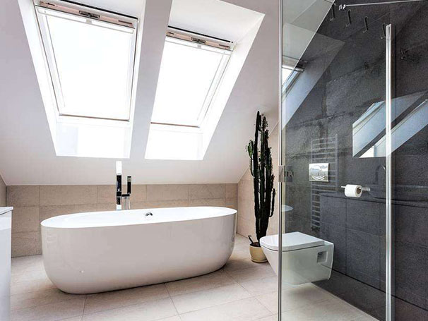 卫浴间总是“闷暗chou湿”？教你几招快速清除