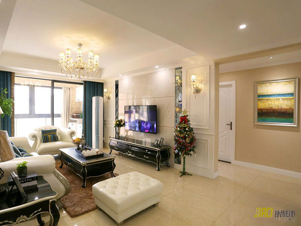 平时工作压力比较大，想要回到家里放松，客厅的颜色搭配有什么建议吗？