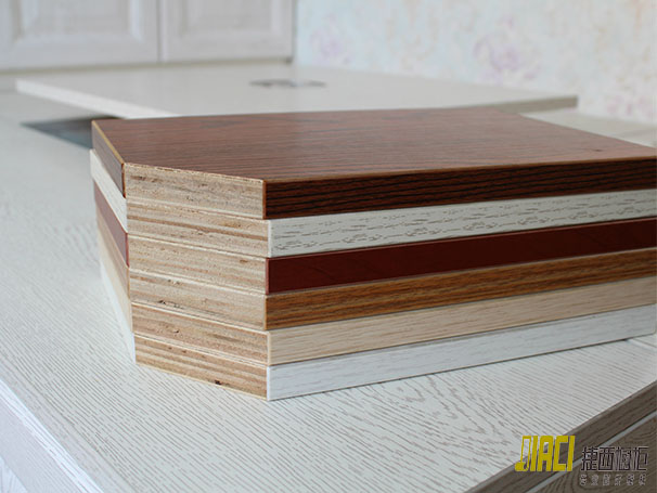 家具板材如何选？弄懂这些，别再被虚假宣传忽悠了！