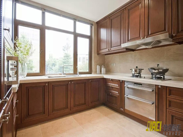 新房装修厨房一定是重点！定制橱柜可以给厨房装修带来哪些优势？