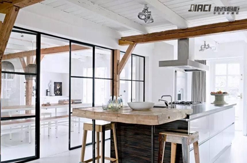 捷西橱柜：半开放式厨房 厨房推拉门功能显著