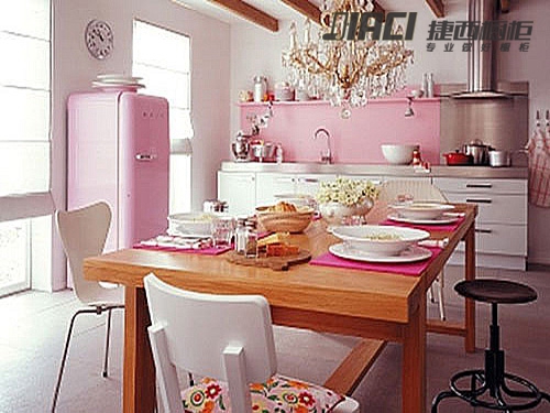 色彩厨房更旺家 厨房装修颜色风水讲解