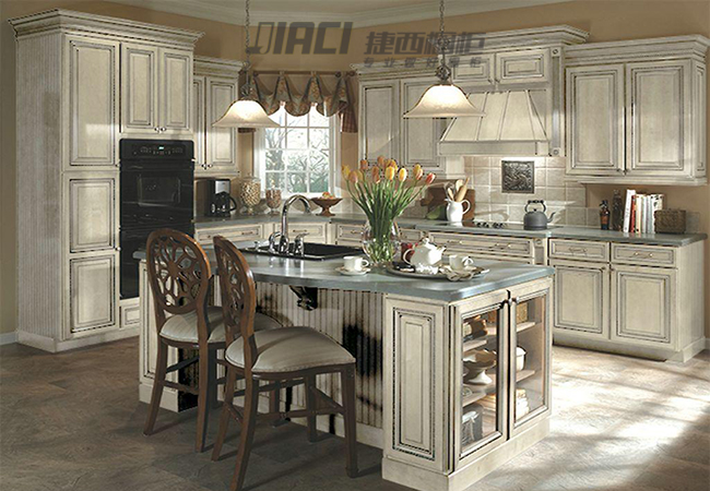 原木调的橱柜空间 ----享受“食全食美”的烹饪乐趣