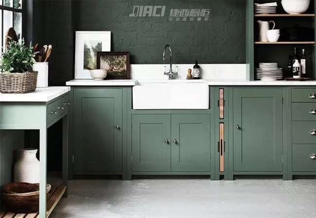2018厨房装修新趋势解读：白瓷洗菜盆荣耀回归！